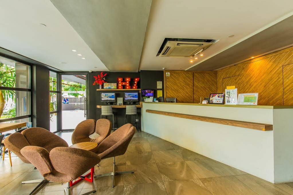 Ibis Budget Singapore Pearl Extérieur photo